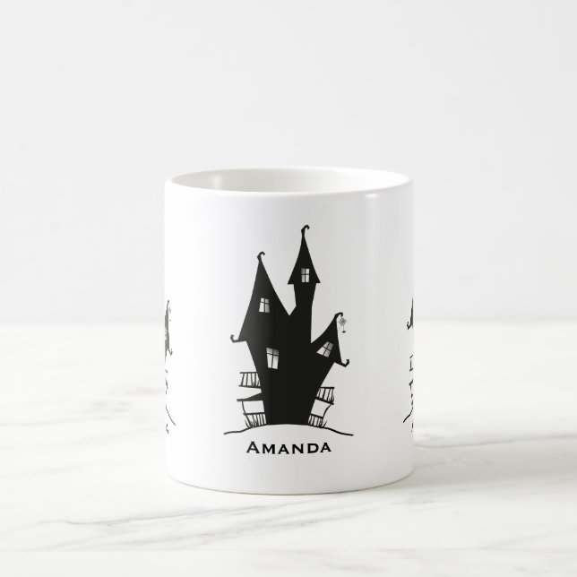 Mug Maison hantée noire sur Arrière - plan pourpre (Centre)