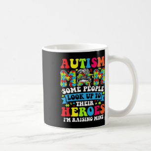 Mug Maman autiste élevant un héros Groovy Bun désordon