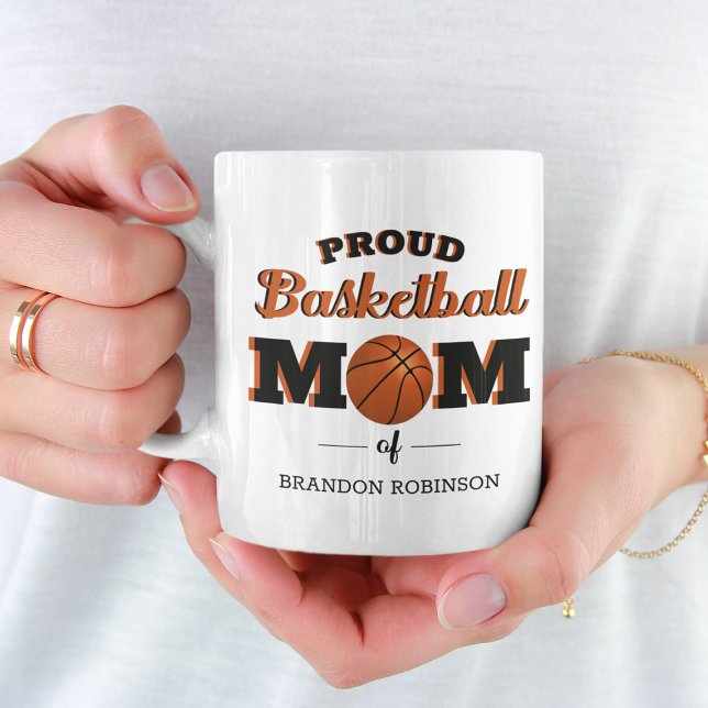 Mug Maman de basket-ball fière (Créateur téléchargé)