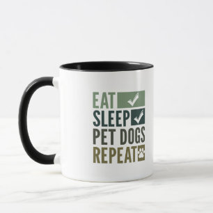 Mug mangez des chiens de compagnie de sommeil, répéter