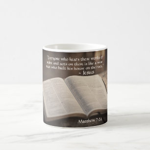 Mug Matthieu 7:24 Construisit sa maison sur le rocher,