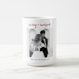 Mug Merry & Married - Personalized Newlywed Christmas 
