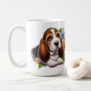 Mug Mignon chiot Basset Hound assis avec des fleurs