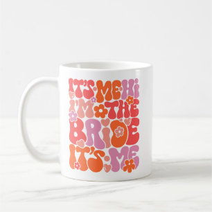 Mug Mignonne "Salut, c’est moi, je suis la mariée"