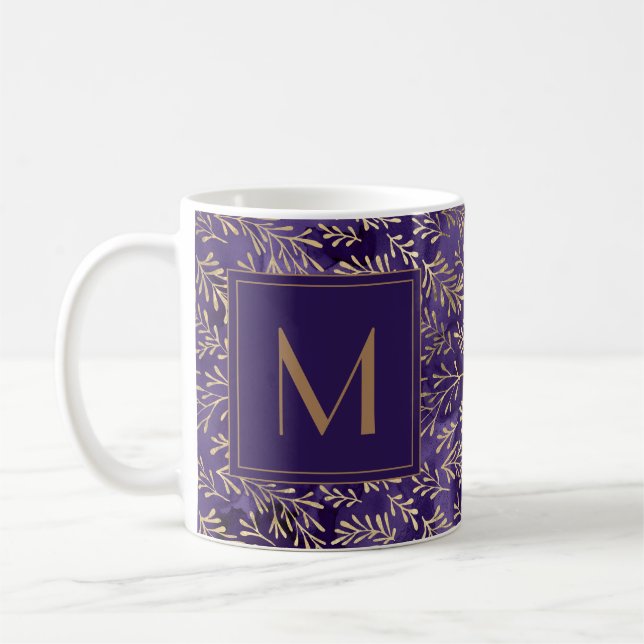 Mug Moderne Élégant Prune Pourpre Feuilles d'Or Monogr (Gauche)