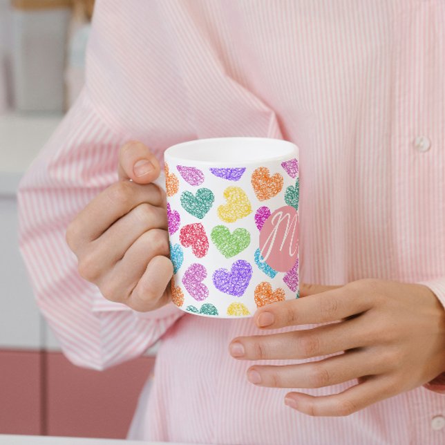 Mug Moderne Vibrant Rainbow Doodle Hearts Monogramme (Créateur téléchargé)