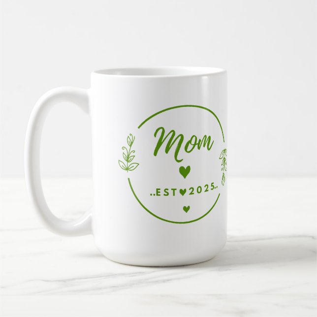 Mug Mom Est . 2025 T-Shirt-New Mom Gift- Mother Shirt (Gauche)