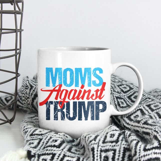 Mug Moms contre Trump (Créateur téléchargé)