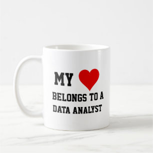 Mug Mon appartient à un analyste de données 