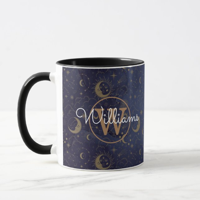 Mug Monogramme d'or mystique céleste Nom du script (Gauche)