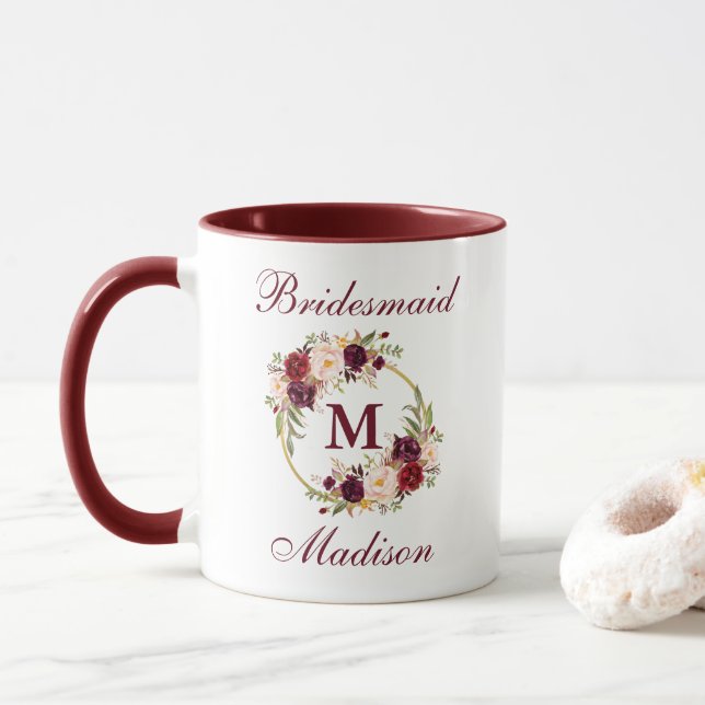 Mug Monogramme floral de demoiselle d'honneur de (Avec donut)