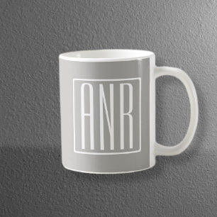 Mug Monogramme initial   Blanc sur gris clair