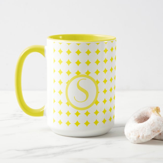 Mug Monogramme Initial Jaune Clair Diamants Moderne (Avec donut)