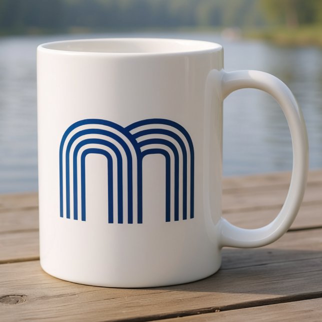 Mug Monogramme Initial Monogrammé Bleu Moderne Simple  (Créateur téléchargé)