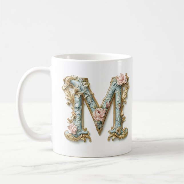 Mug Monogramme 'M' Rococo pour une Princesse du Ca (Gauche)