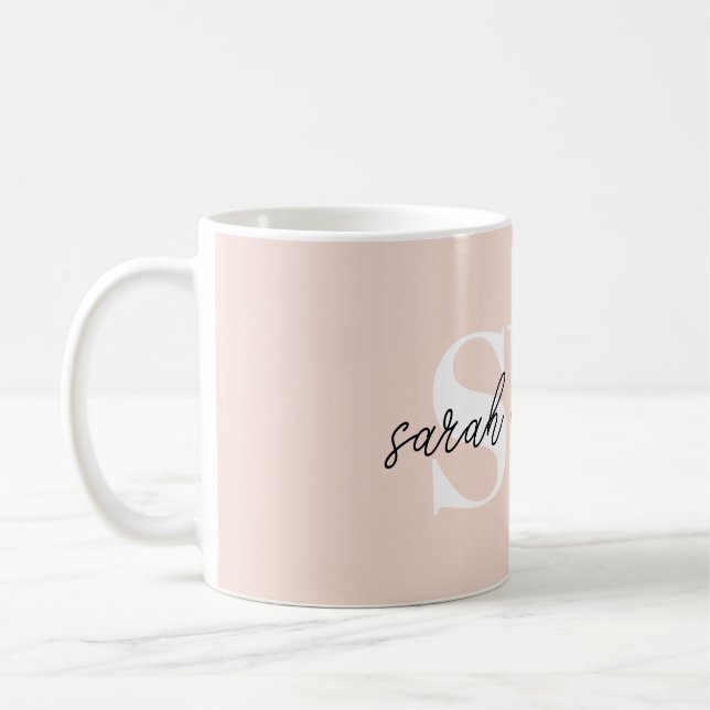Mug Monogramme personnalisé moderne Nom rose (Gauche)