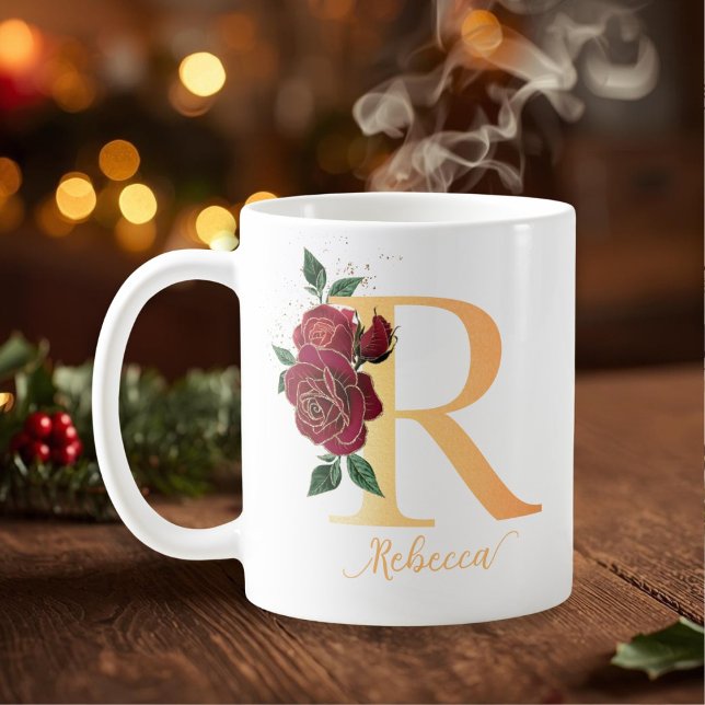 Mug Monogramme R or nom personnalisé roses rouges (Monogram R golden custom name red roses Coffee Mug)