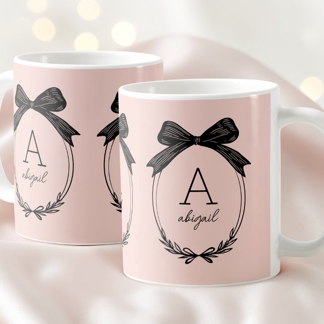 Mug Monogramme rose moelleux initial chic noir (Modern Initial Chic Black Bow Blush Pink Monogram Coffee Mug)