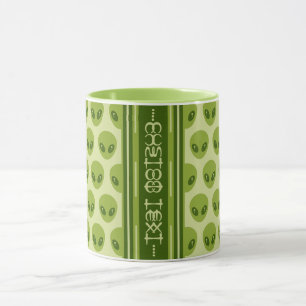 Mug Motif Alien vert mignon avec votre nom dans Glyphe