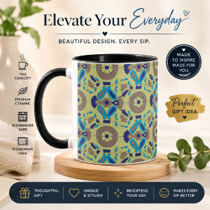 Mug motif bleu et vert sur arrière - plan vert