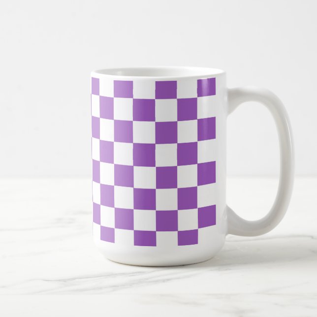 Mug Motif classique violet et blanc À damiers (Droite)