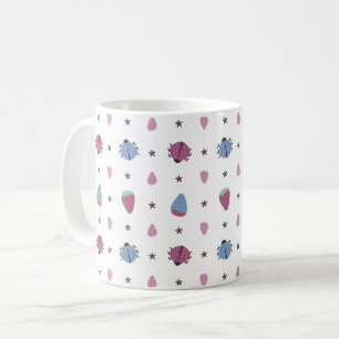 Mug motif de coccinelle et de baies