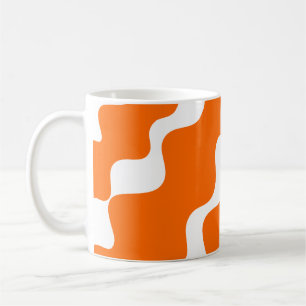 Mug Motif des vagues inclinées orange et blanche