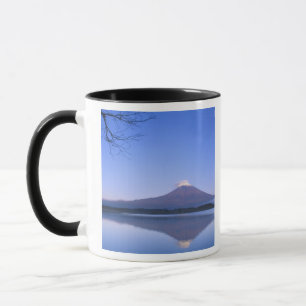 Mug Mt. Fuji depuis le lac Motosu, Yamanashi, Japon