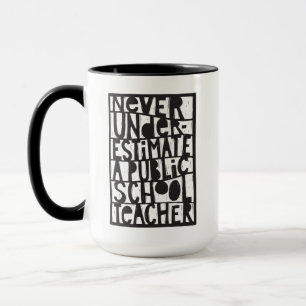 Mug Ne jamais sous-estimer le Linocut des enseignants 