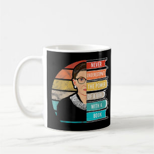 Mug Ne Sous-Estimez Jamais Le Pouvoir D'Une Fille Avec