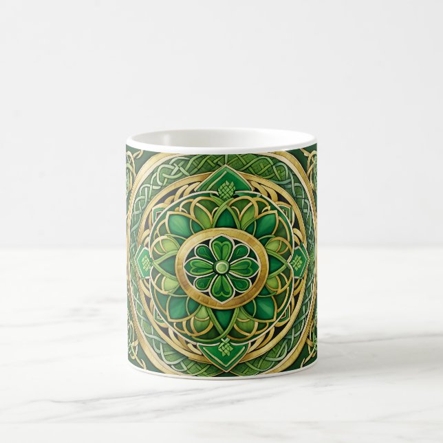Mug Noeuds celtiques verts et or et fleurs stylisées (Centre)