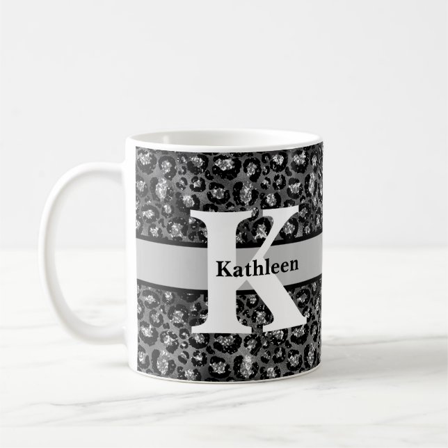 Mug Nom de monogramme imprimé léopard noir gris argent (Gauche)