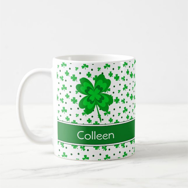Mug Nom du monogramme des Shamrocks et des points chan (Gauche)