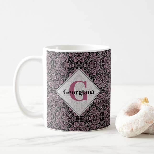 Mug Nom personnalisé 1920s Dusky Rose Floral Fronds Ma (Avec donut)