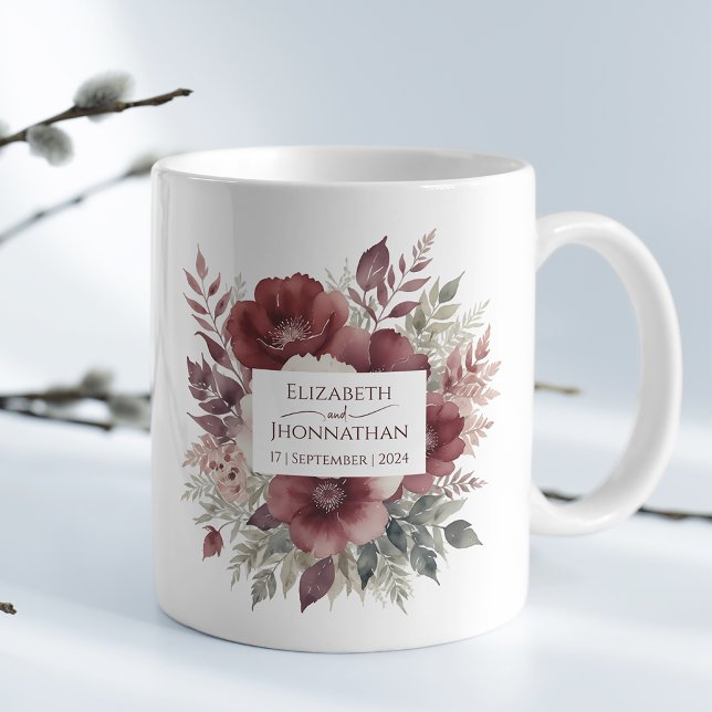 Mug Noms de Mariages d'aquarelle florale de Bourgogne  (Créateur téléchargé)