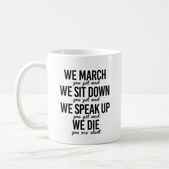 Mug Nous marchons Nous nous asseyons Nous parlons (Gauche)