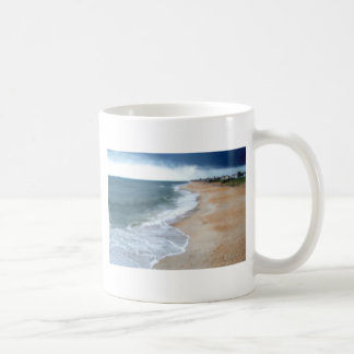 Mug Nuages de tempête au bord de la plage Flagler