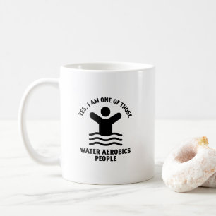 Mug Oui je suis l'un de ces aquagym nageant