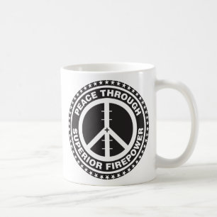 Mug Paix par la puissance de feu supérieure