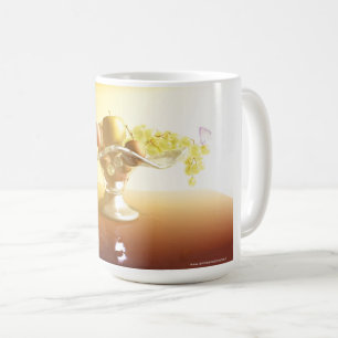 Mug Panier de verre avec des fruits et papillon   