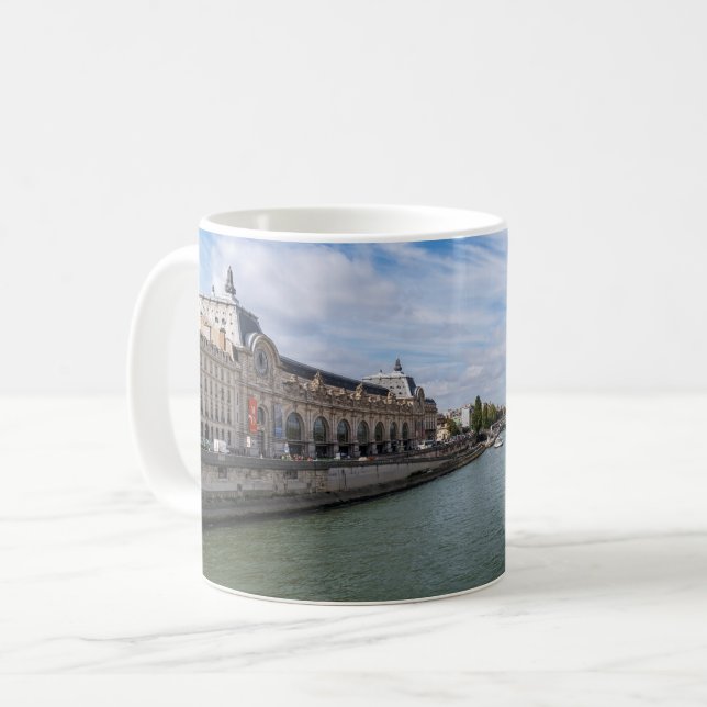 Mug Panorama du Musée d'Orsay de Pont Royal - Paris (Devant gauche)