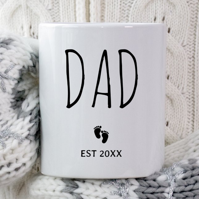 Mug Papa Est. 2025 Attendez-vous Baby Nouveau Papa pre (Créateur téléchargé)