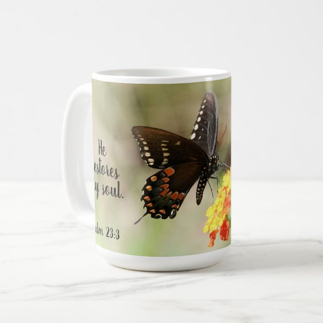Mug Papillon au verset Psaume 23:3 (Devant gauche)