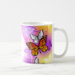 Mug Papillons Monarque sur Arrière - plan pourpre