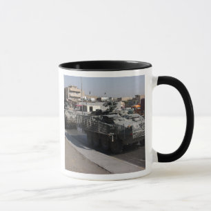 Mug patrouille des soldats