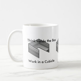 Mug Pensez à l'intérieur de la boîte, travail dans un