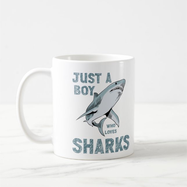 Mug Personnalisé Juste un garçon qui aime les requins  (Gauche)