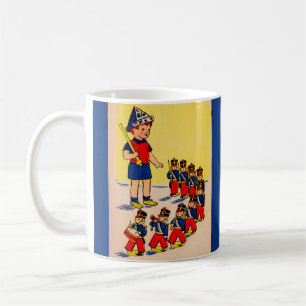 Mug petit garçon mignon avec des soldats en jouets