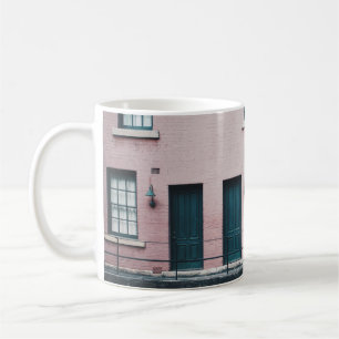 MUG PHOTO DE BÂTIMENT AVEC ESCALIERS