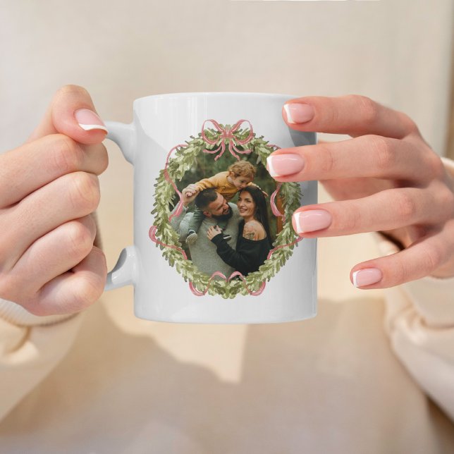 Mug Photo de famille couronne de Noël personnalisée (Créateur téléchargé)